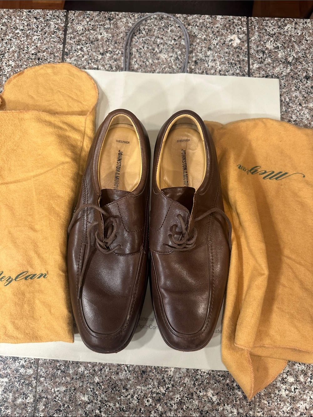 Johnston & Murphy Brown Leather Lace-Up Oxfords